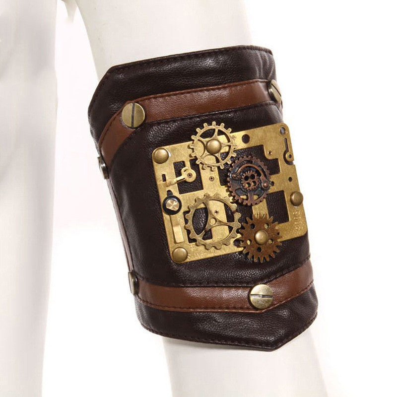 Steampunk Leather Punk Totem Bracelet – Retro & Alternative Charm